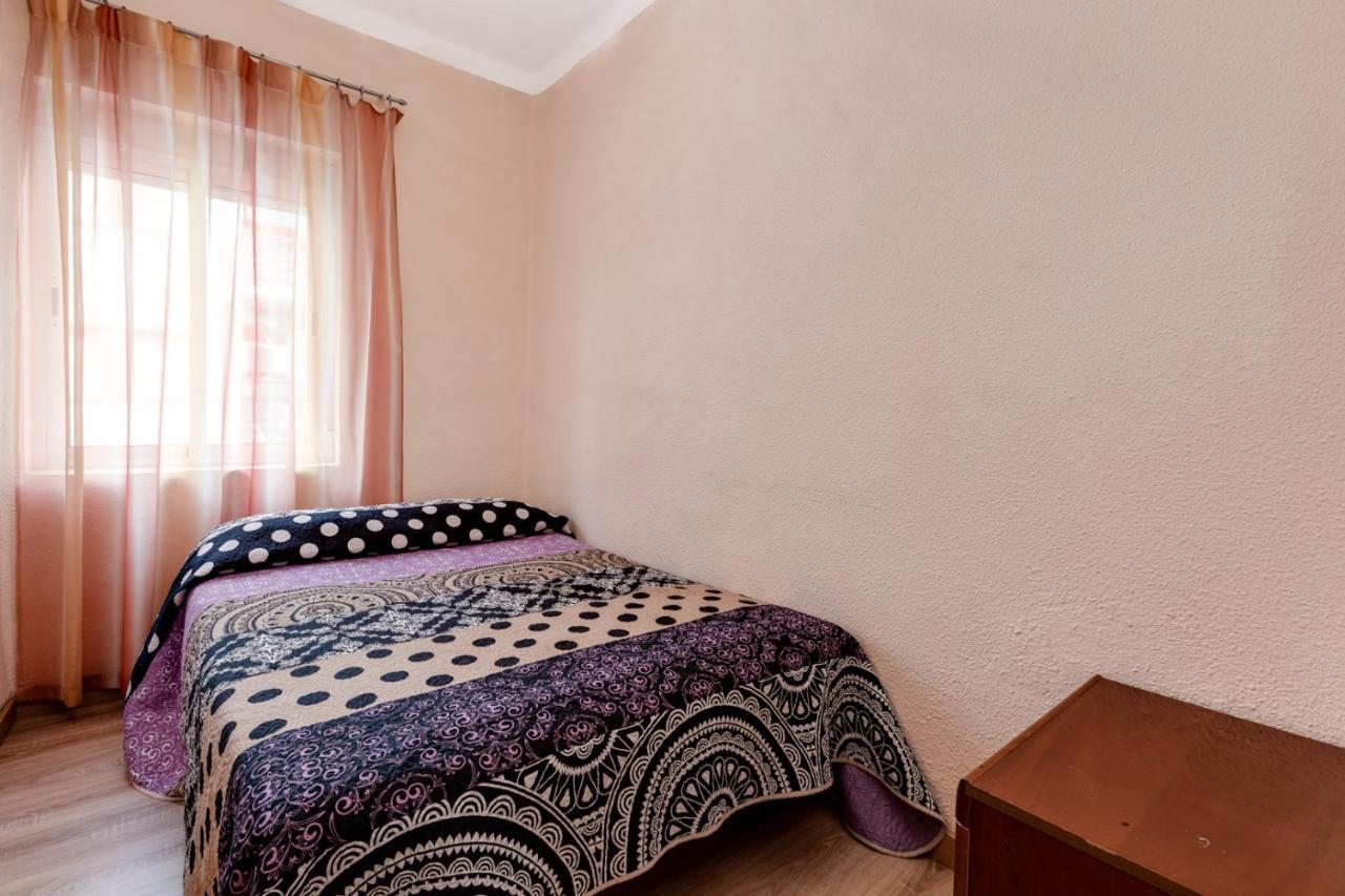 Apartamento Benjamin Rodriguez อาลิกันเต ภายนอก รูปภาพ